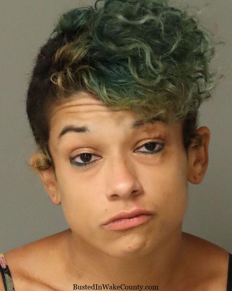 {32391889-4CDE-4F7D-9AED-54CE9D83BC19}