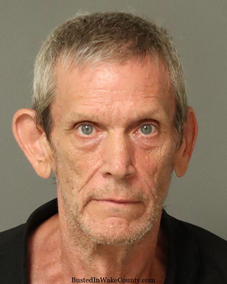 {32F8D0AC-0A3F-46F4-B9B9-CFAD34C4FEE9}