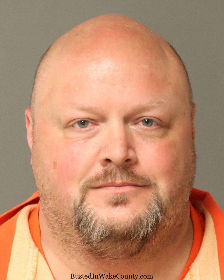 {777DBEBD-A46F-4825-A1CA-99A633F1A443}