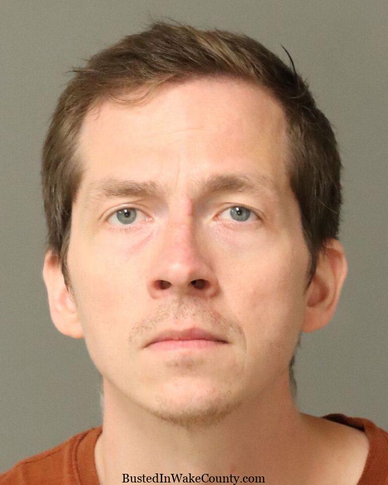 {C8425E32-E5DA-47A8-A71D-32B57BADCEA1}