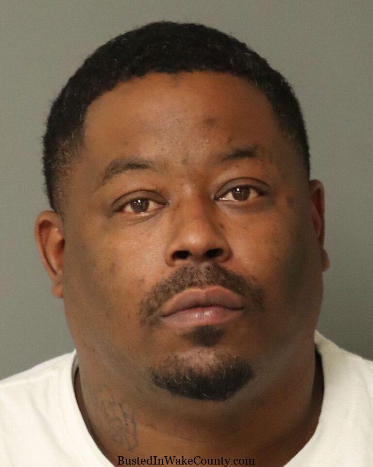 {32011B52-3572-46E1-8784-BD569D31C9F2}