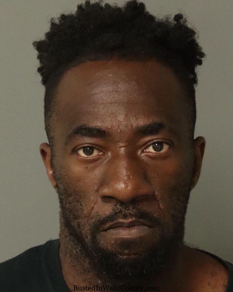 {8060A935-6C84-47CA-BE79-1EF1EA90A60B}