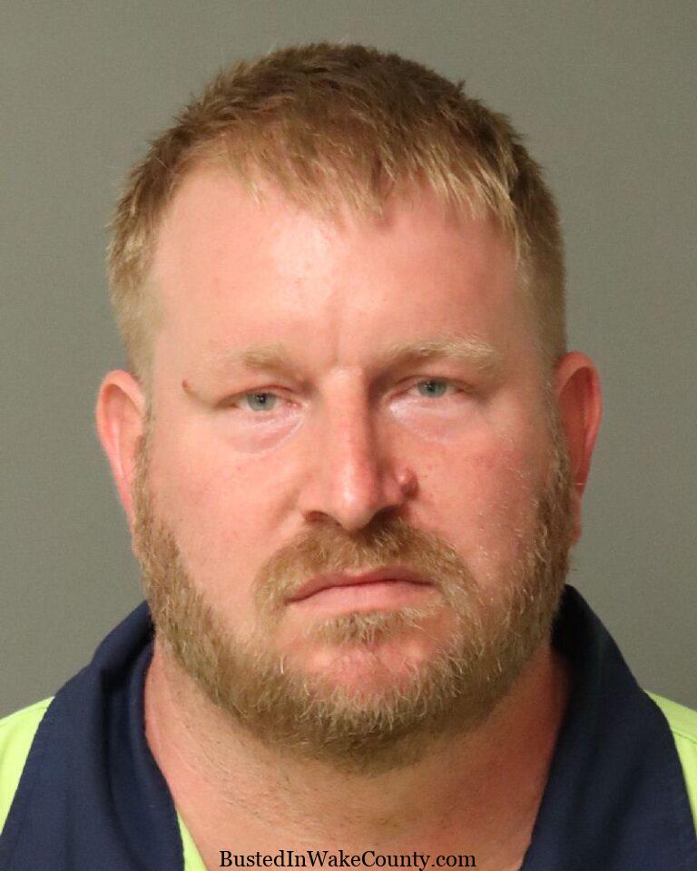 {91522236-B5F3-422D-B89F-84B8F5323209}