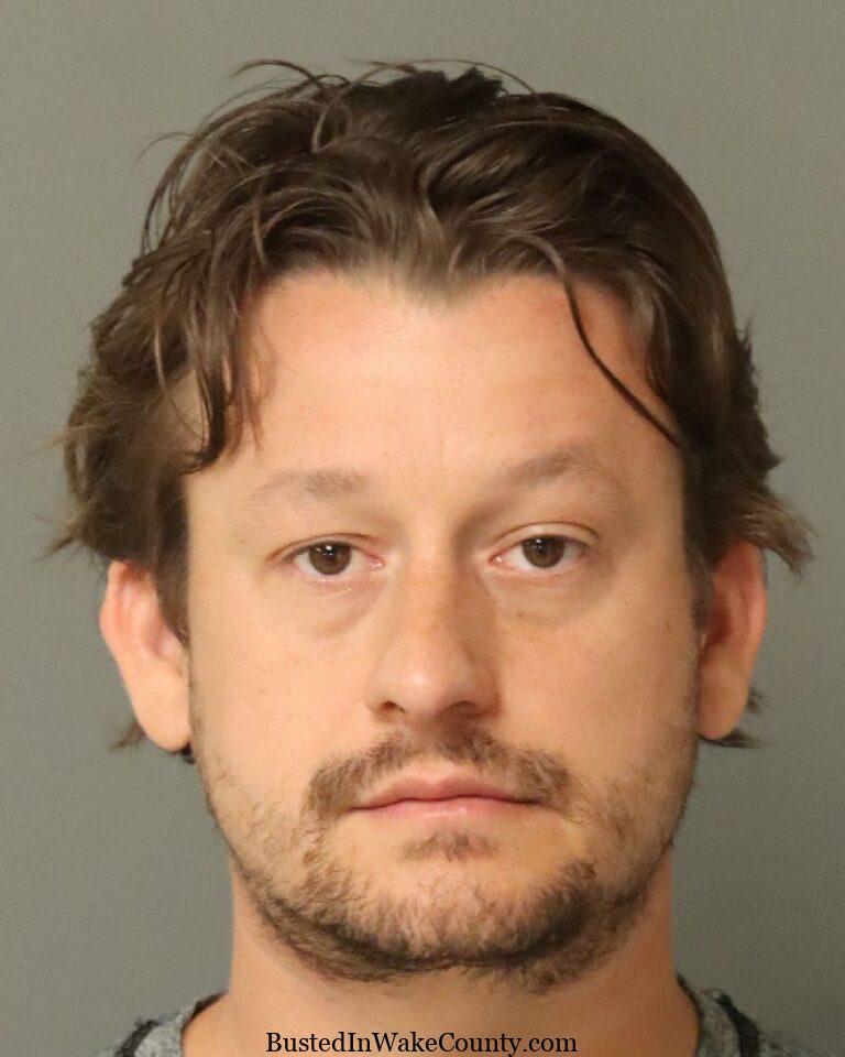 {EE774633-2DA3-4EE0-BA84-E06C844269A1}