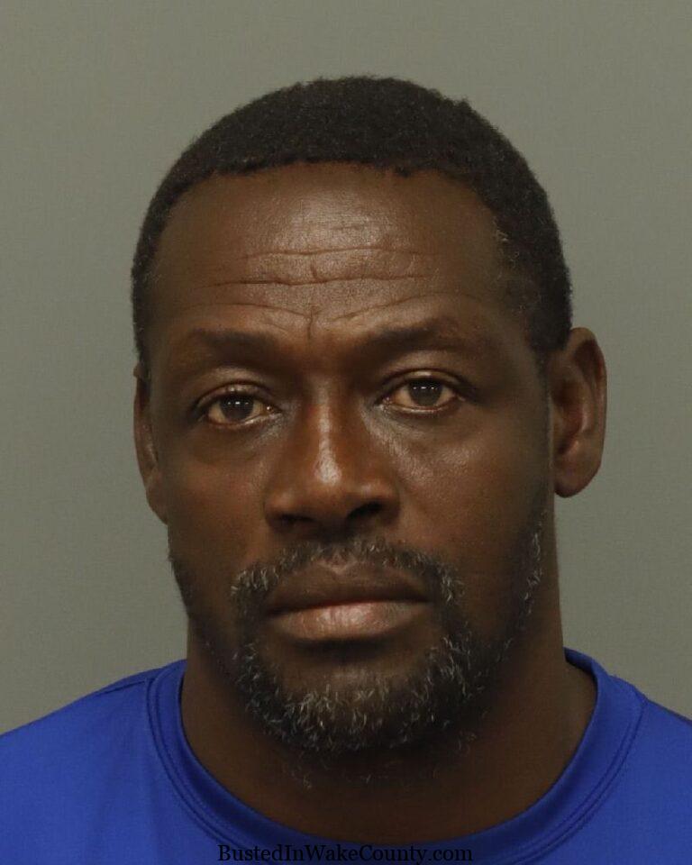 {368D0928-12FA-4BD3-93B3-2C63031F0B89}