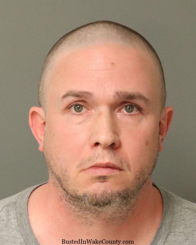 {63DC917A-74BD-4DE3-9DD2-AB60C6BADE1D}