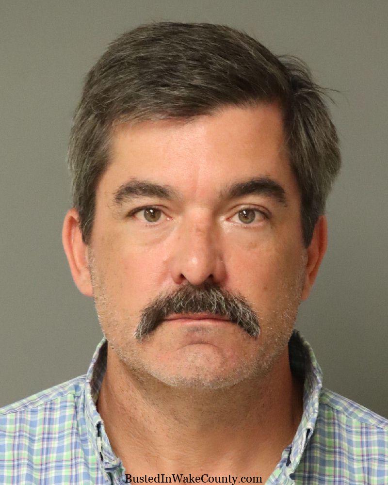 {364A6EDB-0156-4AD0-AC63-E31A67BCB024}