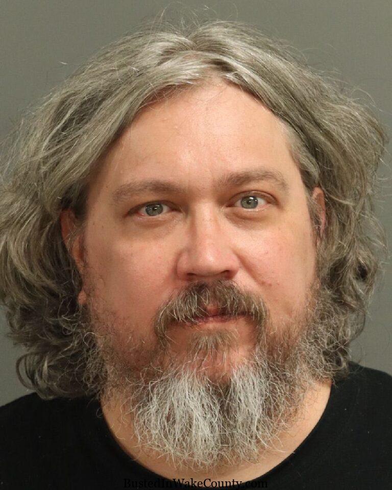 {3EF10C6A-881A-425D-AEC6-6685F4C58CB3}