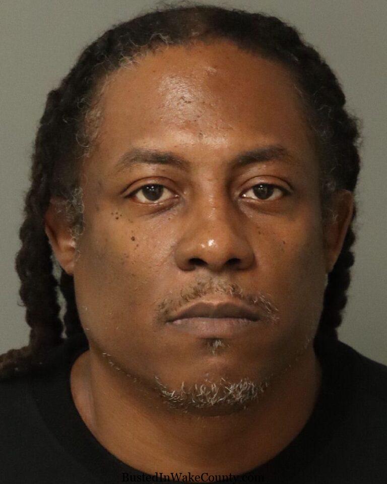 {37C13AE6-95FE-426E-9966-7B1DD5F6E899}