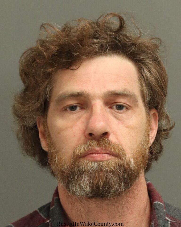 {439664F4-D30A-4161-B069-FF3CB404750C}