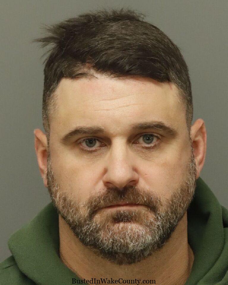 {AA4407A0-25F0-492E-8CC8-3DAD7A92E59D}