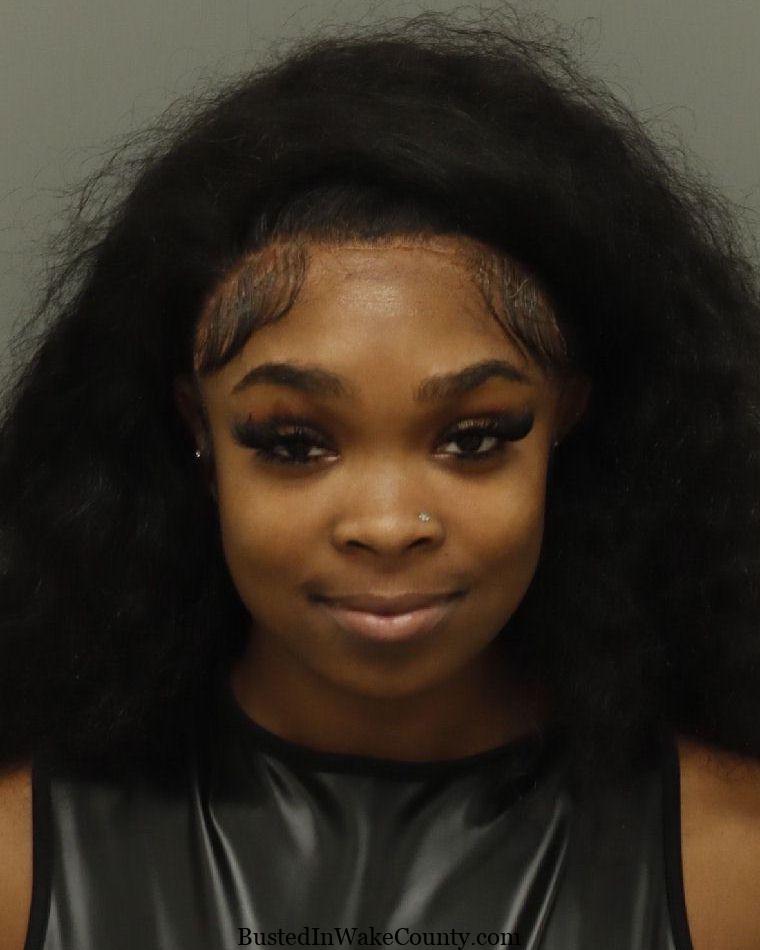 {C200645A-6D1C-4BDB-8FED-E7F3457336A3}