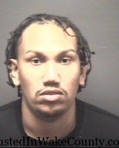 686467_011